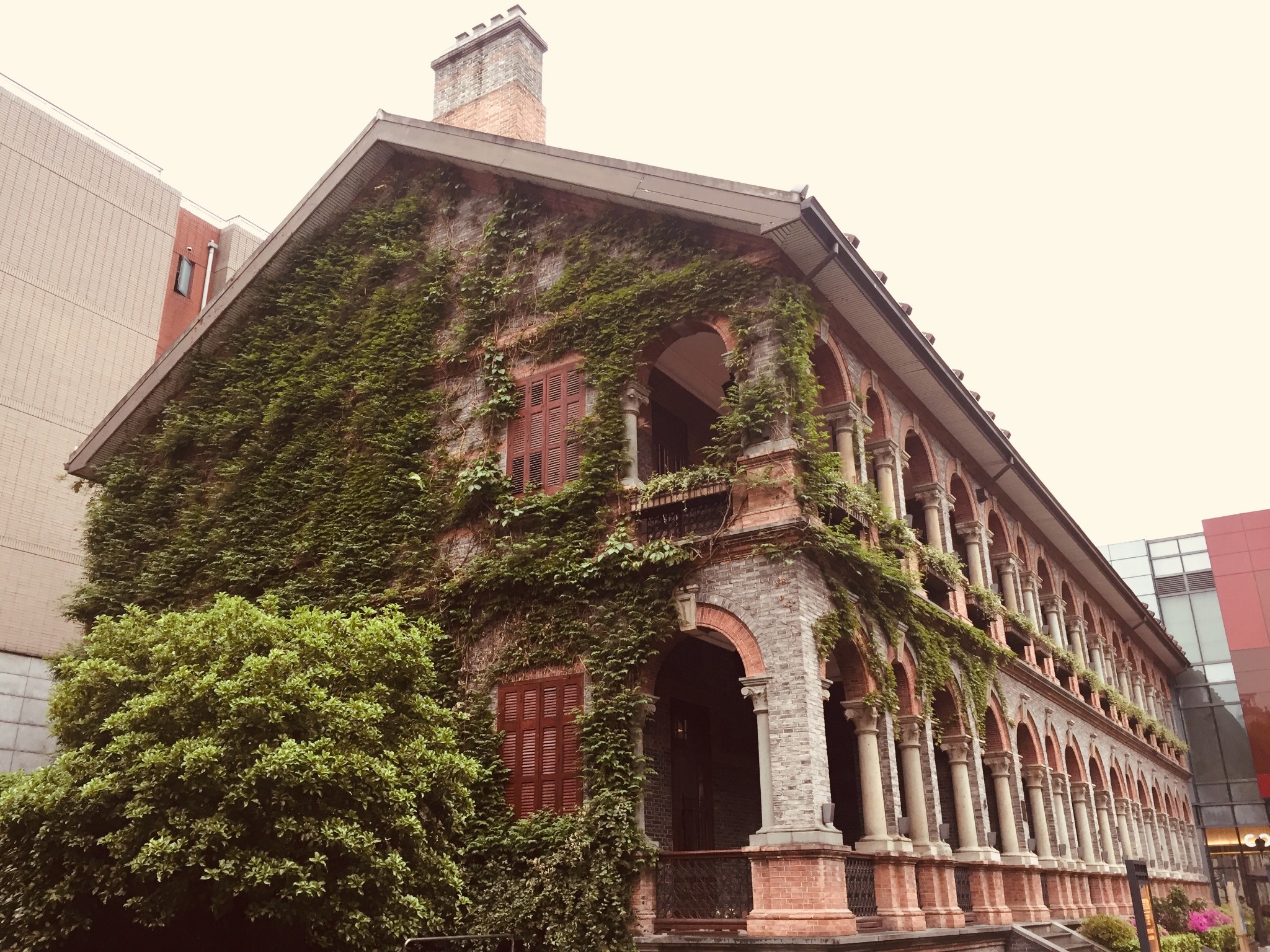 【转载】史上最强上海旅游攻略,你在其它地方找不到!