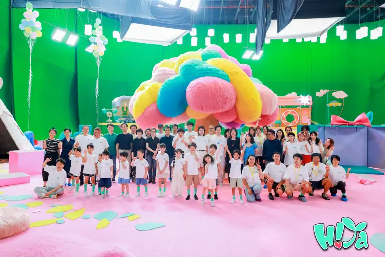 【转】原创儿童音乐情景剧《嗨芽儿爱世界》青岛开机 央视动漫携手打造奇幻成长之旅