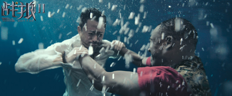 《战狼2》恢弘配乐获观众点赞 幕后音乐团队大有来头