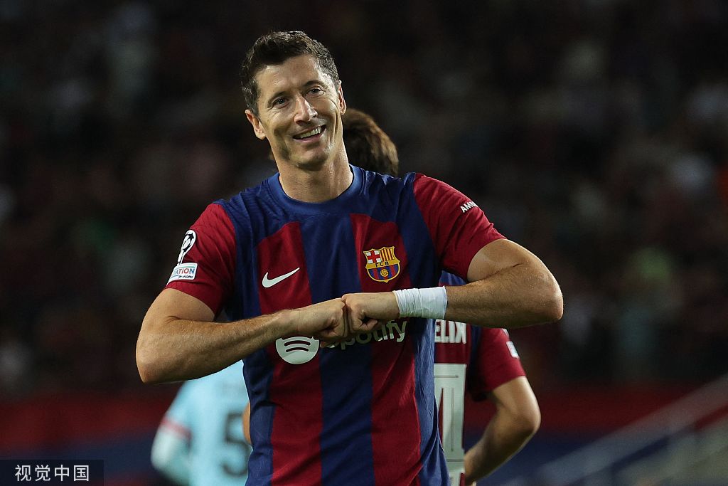 体坛联播|韩国男足亚运会9-0大胜,巴萨巴黎曼城欧冠取胜