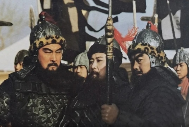 刘备不惜三顾茅庐,只为得到一个诸葛亮吗?背后还有一群名士