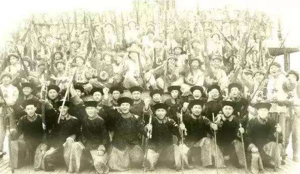 淮军与湘军作为晚清重要的军事集团,两者有何区别?