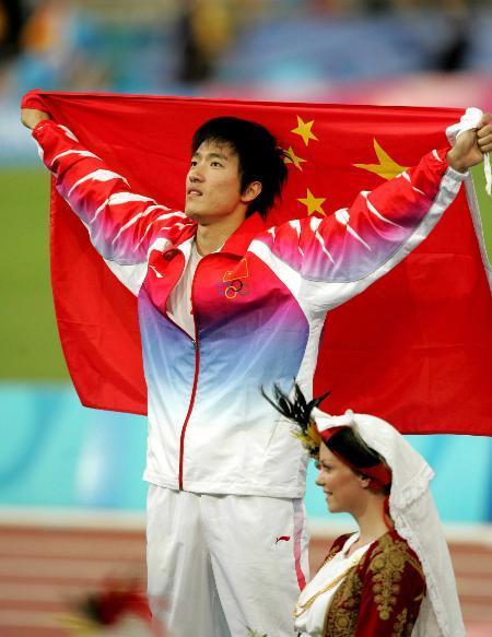 7秒57!世界田径跨栏天才再创60米栏PB 最有希望成下一个刘翔