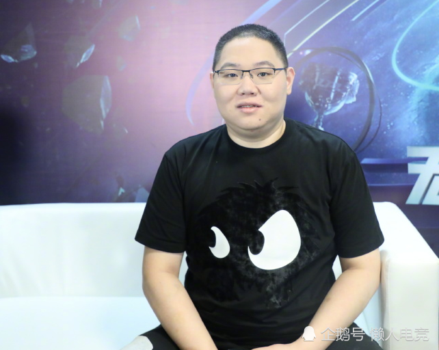 PDD引荐他打LPL,表演赛反被他吊打,惹怒骚猪:打完就退役