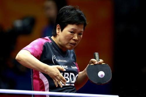 拒绝爆冷!乒坛常青树4-1进8强,2局上演逆转,大比分落后显淡定