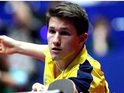 拒绝爆冷!乒坛常青树4-1进8强,2局上演逆转,大比分落后显淡定