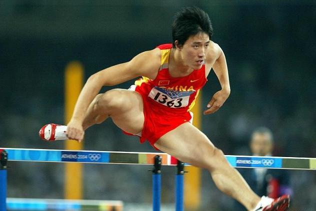 7秒57!世界田径跨栏天才再创60米栏PB 最有希望成下一个刘翔