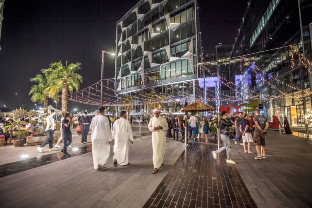 【转】拉斯维加斯式的风情拓展,这里是另一个刷新三观的迪拜新地标