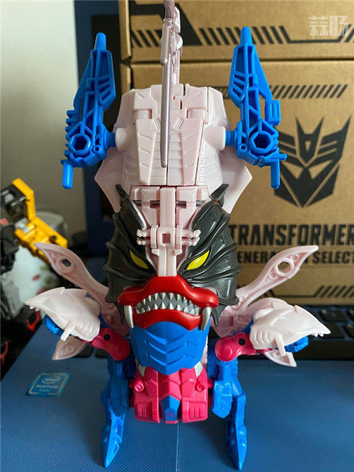 变形金刚世代精选海底狂魔狂咬诱杀发售 完整组合形态放出