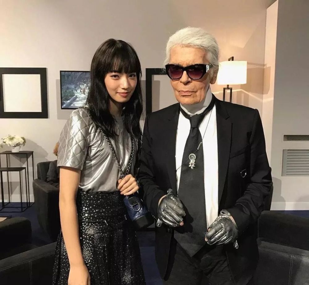 当你嗑的cp成真了……爽!