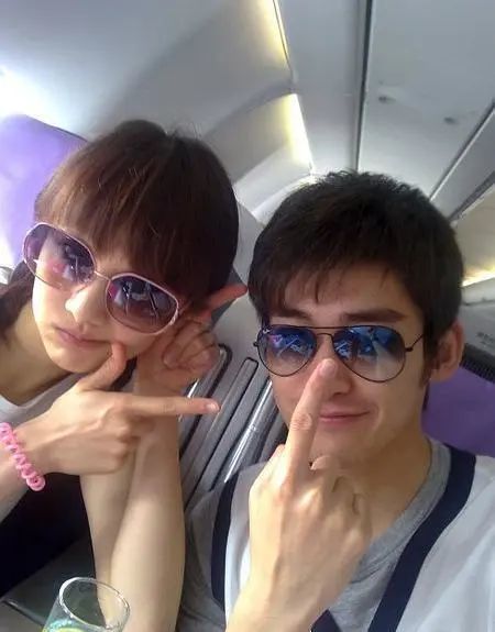 当你嗑的cp成真了……爽!