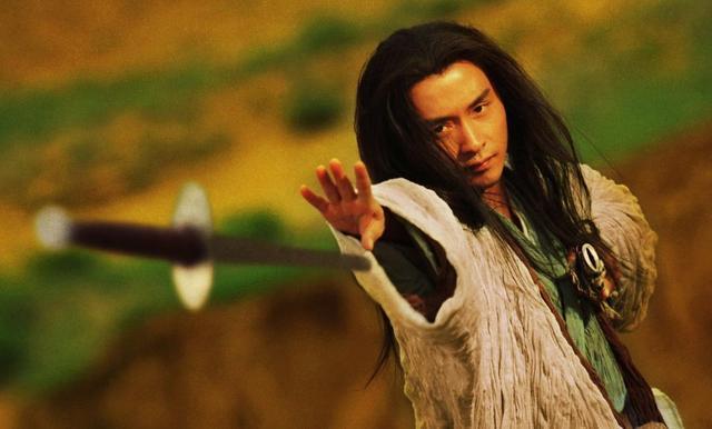 张国荣在1993:为什么我们再拍不出《霸王别姬》?他就是答案