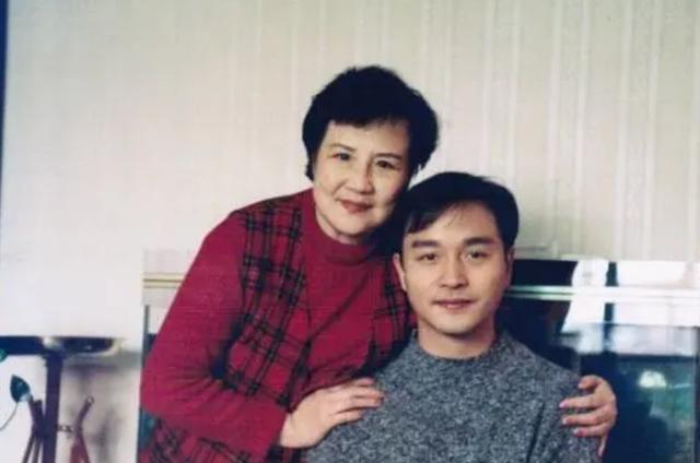 张国荣在1993:为什么我们再拍不出《霸王别姬》?他就是答案