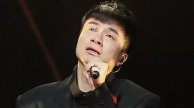 张国荣在1993:为什么我们再拍不出《霸王别姬》?他就是答案