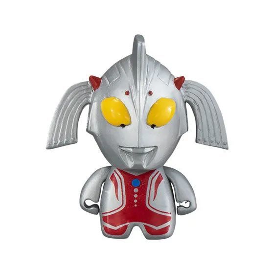 幼年泰罗登陆模玩!亲子主题扭蛋你更爱哪个?