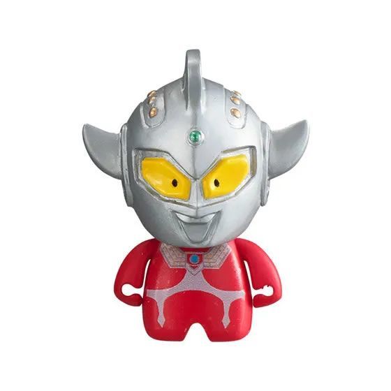 幼年泰罗登陆模玩!亲子主题扭蛋你更爱哪个?