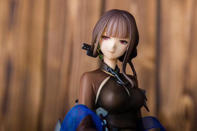 手办价格昂贵并非没有道理,看到放大后的画面,这钱花得可真值