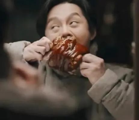 尹正发福成“姨太太”,潘粤明解锁“胖八一”,球球他们,别吃了!