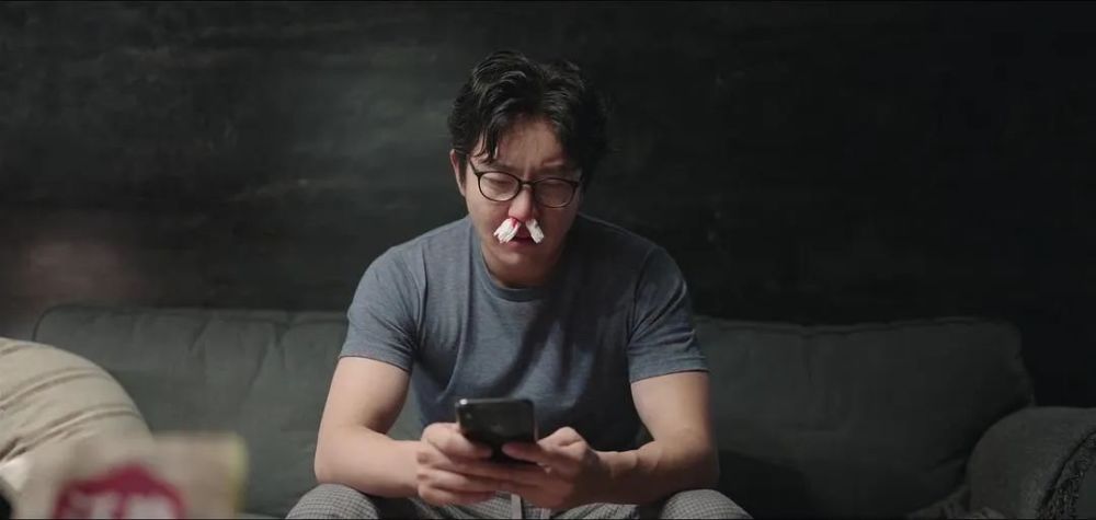 《我是余欢水》:中年人连崩溃都要选好时间