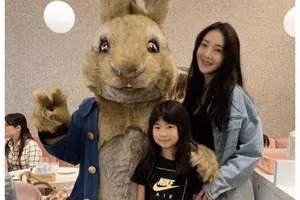 宋祖儿宋佳醉酒被拍,而他因酒后失态事业跌入谷底,这是醉后显原形吗?