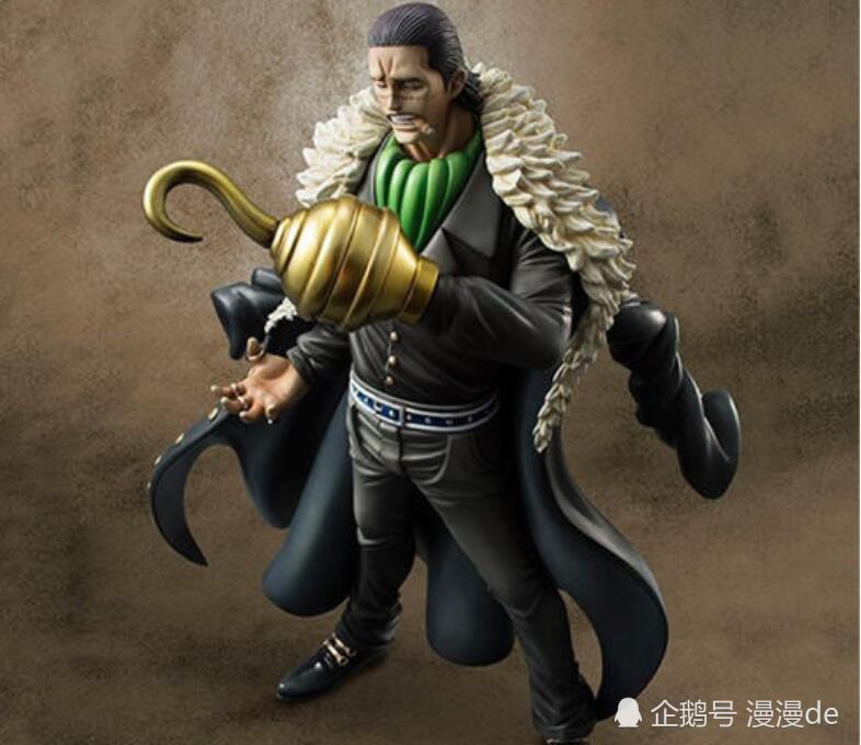 海贼王:七武海被制作成手办,女帝腿长2米,鹰眼神情很逗