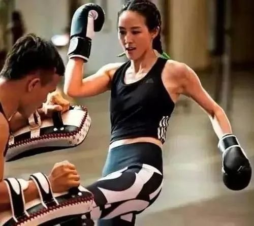 14岁黄多多都坚持健身,你还要胖罐子胖摔吗?