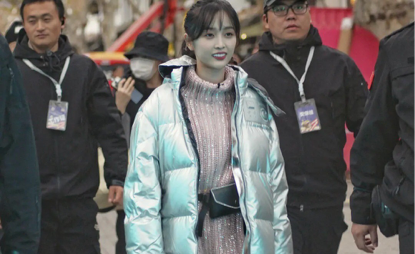 林允陈瑶脸型大变灵气全无,刘涛花300万找罪受,非要整一口假牙何必呢?