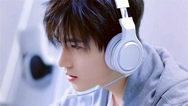 杨洋主演的《全职高手》绝境中逆天崛起,最终荣耀加身!