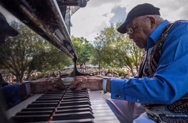 累计61位国外明星因新冠去世,最年轻者仅30岁