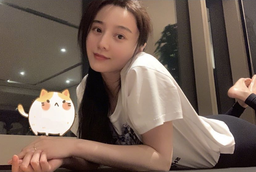 范冰冰有新恋情?晒素颜健身照一脸开心,左手无名指戒指抢镜