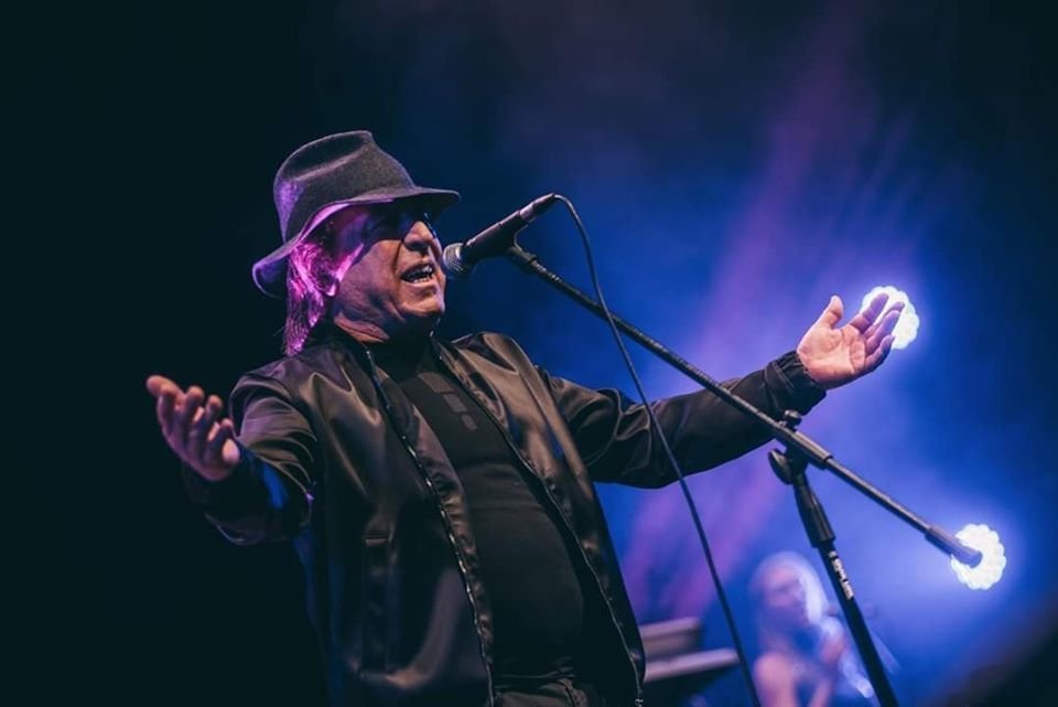 累计61位国外明星因新冠去世,最年轻者仅30岁