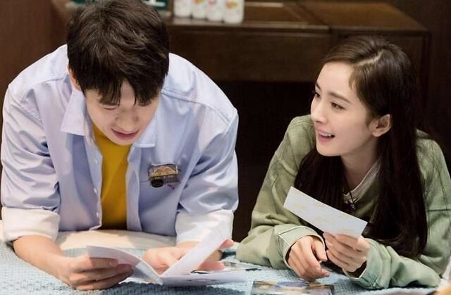 沙雕三兄弟现状,魏大勋忙恋爱,王大陆路边卖咖啡,彭昱畅拍综艺