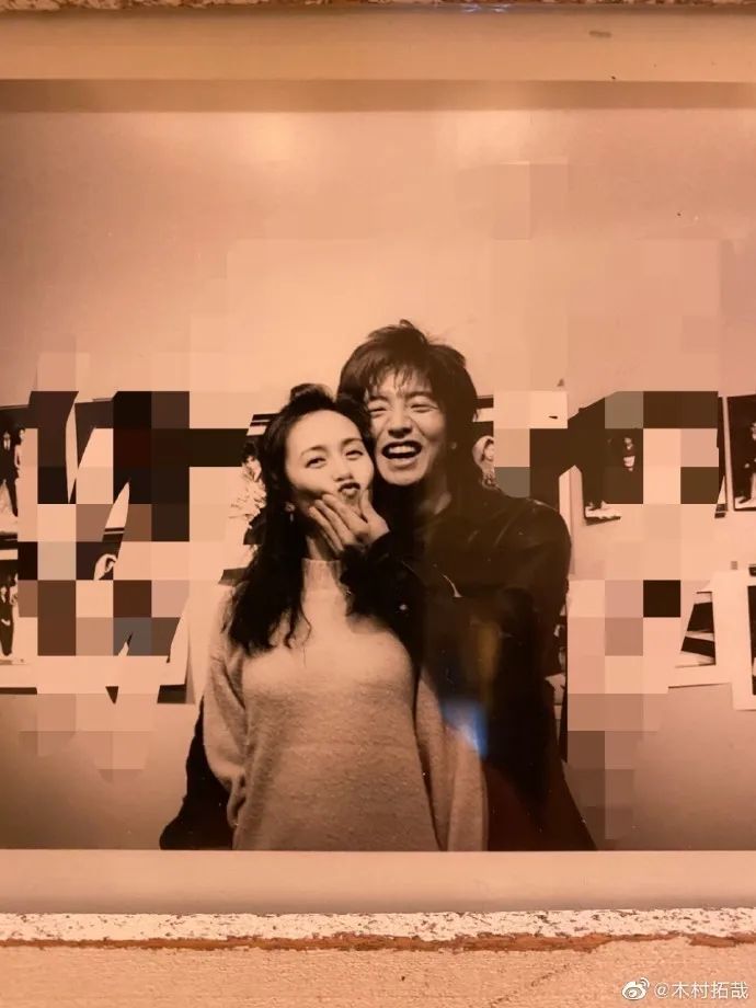 首晒合照撒狗粮、女儿直播做蛋糕,木村一家好像突然来到了人间!