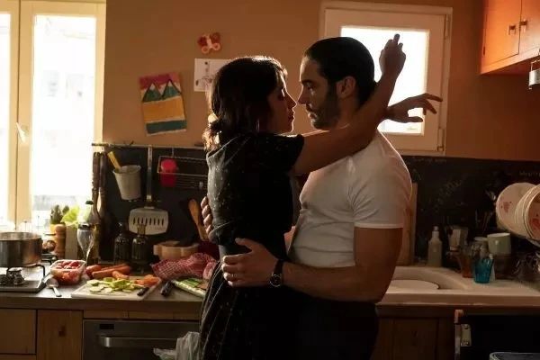 《爱乐之城》导演新剧5月8日上线 故事发生在浪漫之都巴黎