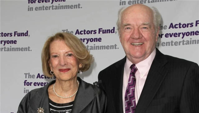 又一传奇影星因癌症去世享年87岁,曾出演《星际迷航》家喻户晓