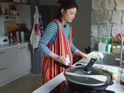 这题你肯定不会:陈建斌老师今年多少岁?