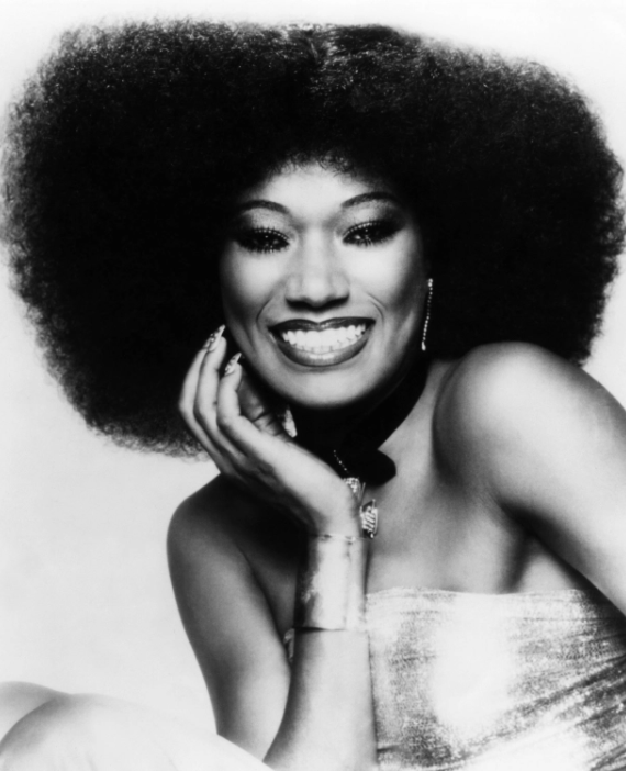 美国七十年代传奇女团成员因心脏骤停去世 组合成员发文悼念