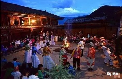 杨姓女星竟然是陈芊芊后人?曾帮助章子怡上位,反被LXL母亲撬了男友