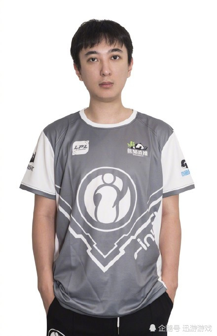 IG四人入选LOL最佳阵容 网友:没IG.WXZ恐难服众