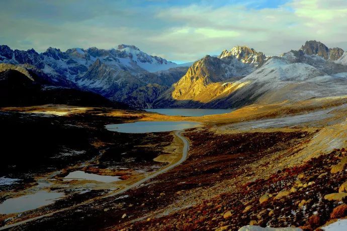 【转】2020最值得自驾的8条藏区天路