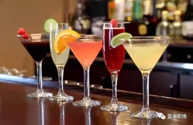 【转】宴会礼仪:酒桌上的礼仪和说话技巧