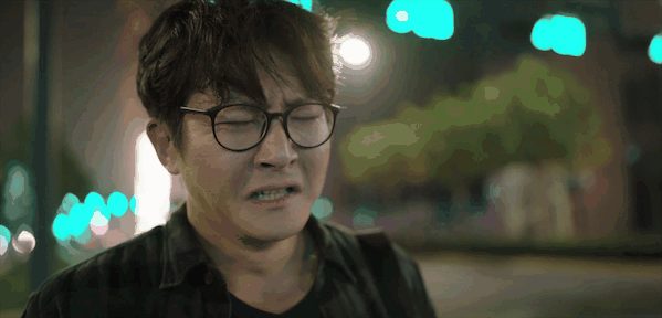 《我是余欢水》:中年人连崩溃都要选好时间