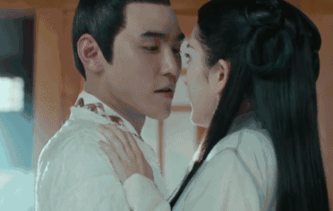 魏大勋在走宋仲基的老路?杨幂可比乔妹难拿捏多了