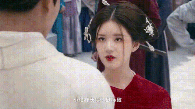 杨姓女星竟然是陈芊芊后人?曾帮助章子怡上位,反被LXL母亲撬了男友