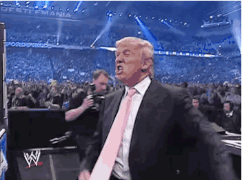 梅根小日子过不成了!走到美国大街上被跟踪,幸亏保镖能招架得住