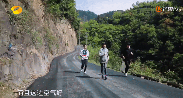 14岁黄多多都坚持健身,你还要胖罐子胖摔吗?