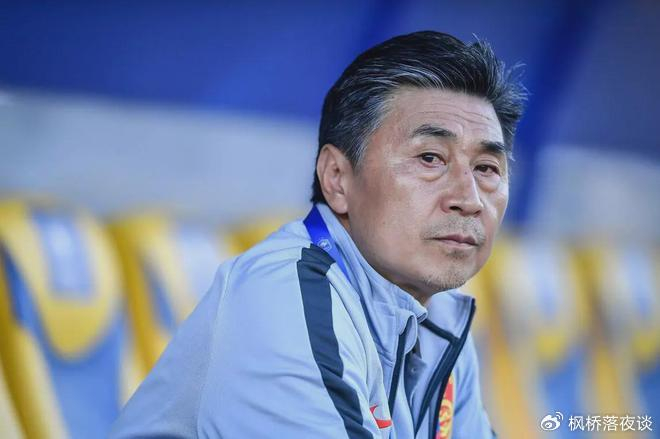 国足为何越来越差?贾秀全透露关键信息,脱离原来体制没体系了!