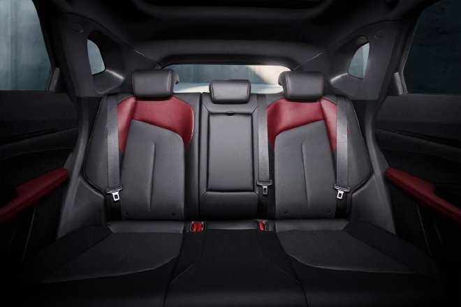 【时尚】【转】长安欧尚Z6智酷型上市 复刻红黑经典配色