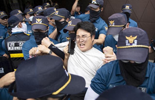 【萌喵】【转】早安·世界|抗议无效,核污水排海!日本多个产业将为之买单
