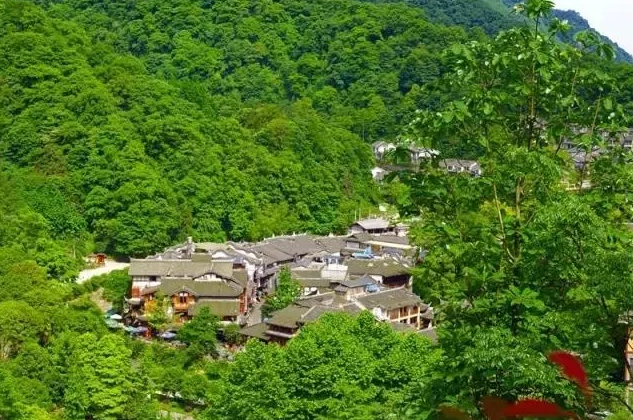 【转】青城山两日攻略,一见青城,一见倾城